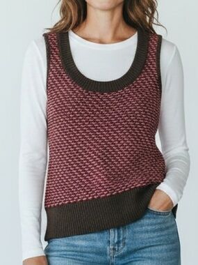 TALBOTS | NEW Women’s Red Brown Tan Knit Sleeveless Sweater Shell Vest M Preppy